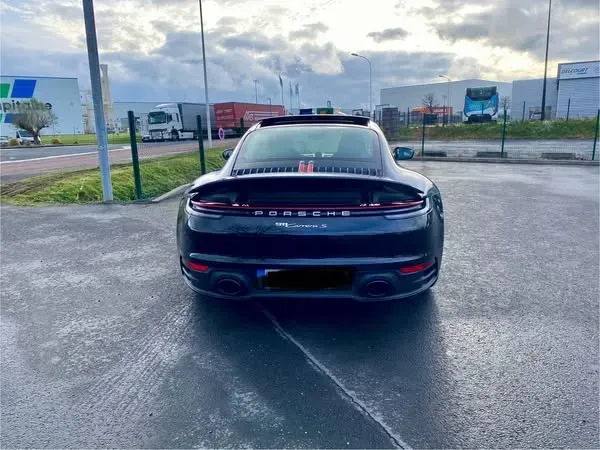 Porsche 992 carrera s (2) nettoyage externe