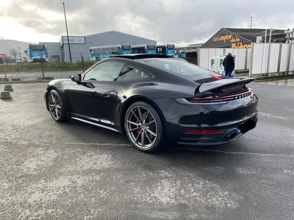 Porsche 992 carrera s (3) nettoyage externe
